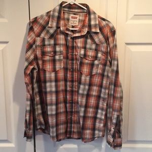 Levi’s flannel button down. Med., Great condition!